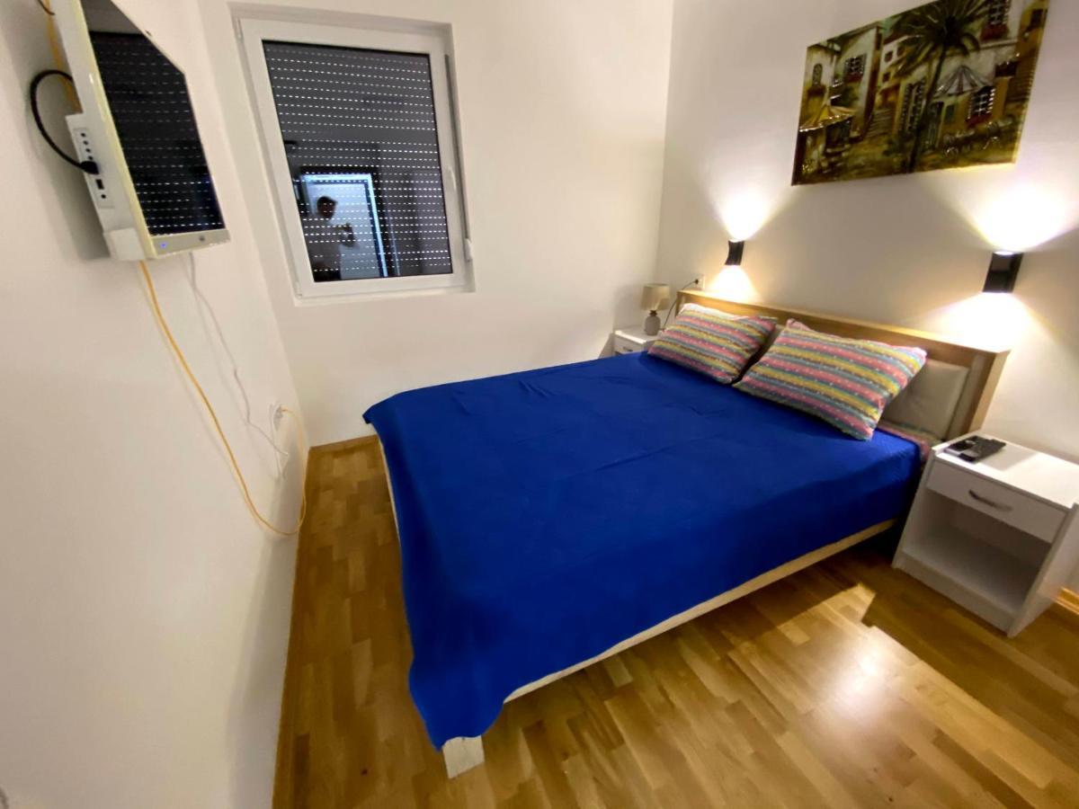 Skopje Brand New Apartment Exterior photo